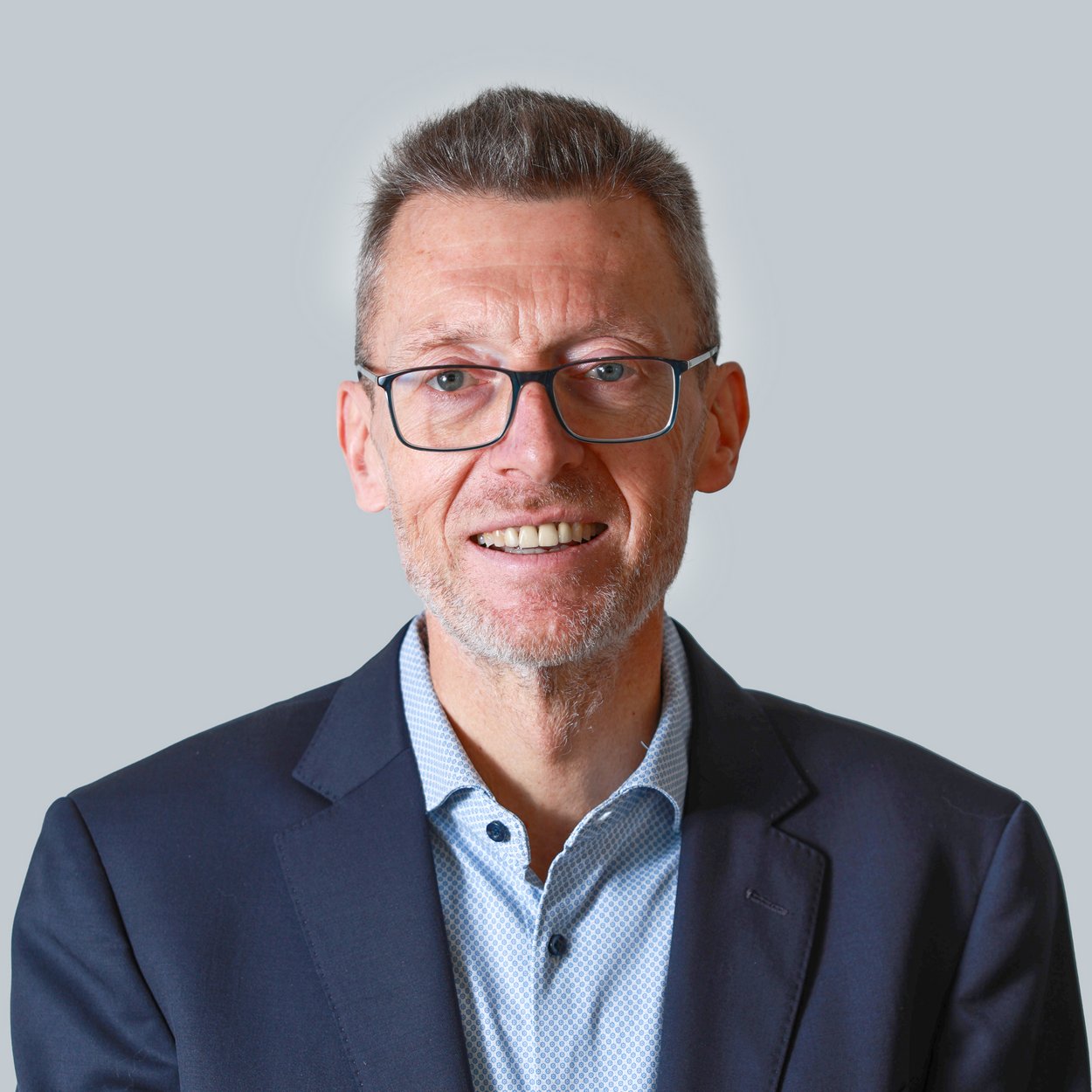Etienne Demaurex: Chairman of Terra Vestis